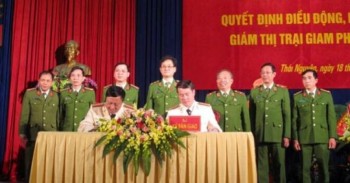 Công bố Quyết định điều động, bổ nhiệm Giám thị Trại giam Phú Sơn 4