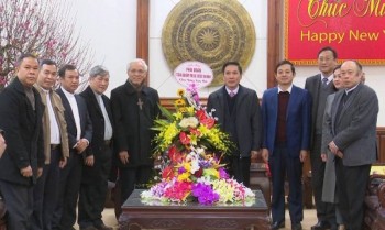 Tòa Giám mục Giáo phận Bắc Ninh chúc Tết tỉnh Thái Nguyên