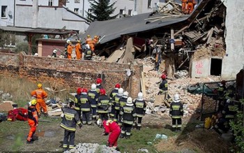 Sập nhà ở Ba Lan, 4 người chết, 24 người bị thương
