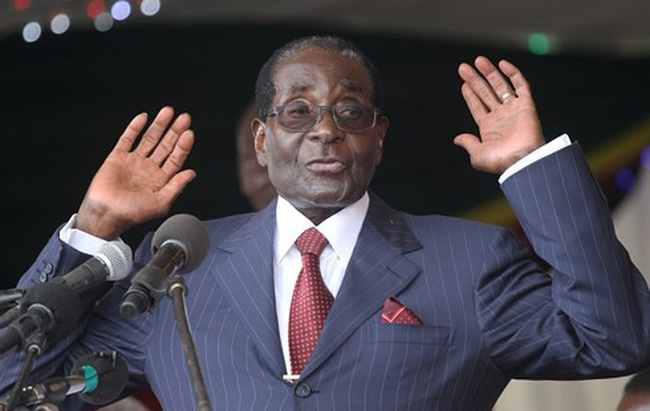 Ngày 21/11, bắt đầu luận tội Tổng thống Zimbabwe Mugabe