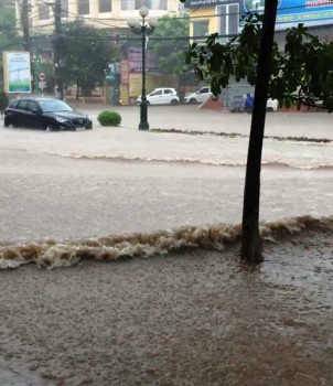 Thành phố Thái Nguyên: Lại ngập sâu sau trận mưa lớn