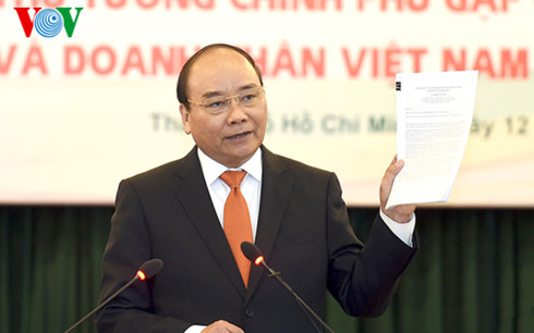 Thủ tướng gặp gỡ các chuyên gia, trí thức, doanh nhân Việt kiều