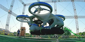 Công ty Nhật Bản trình làng ôtô bay lắp động cơ điện