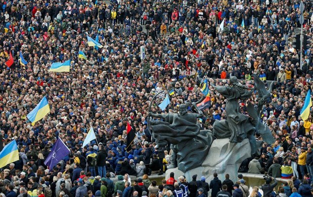 Tổng thống Ukraine hối thúc người tuần hành không kích động bạo lực