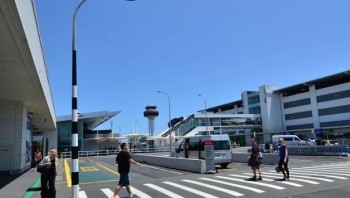 New Zealand đóng cửa sân bay Auckland do đe dọa đánh bom khủng bố