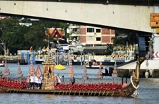 [Video] Thái Lan tổng duyệt chuẩn bị cho ngày lễ của Hoàng Gia