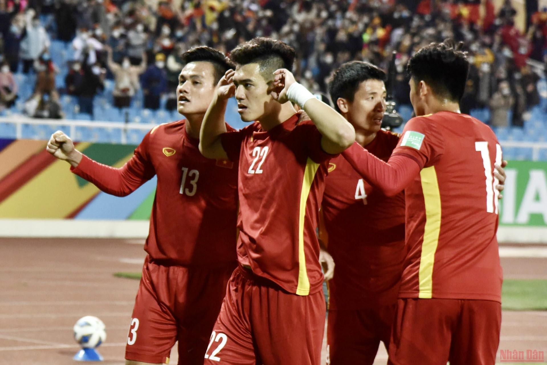 Đội tuyển Việt Nam chiến thắng 3-1 Trung Quốc trong ngày mùng 1 Tết -0
