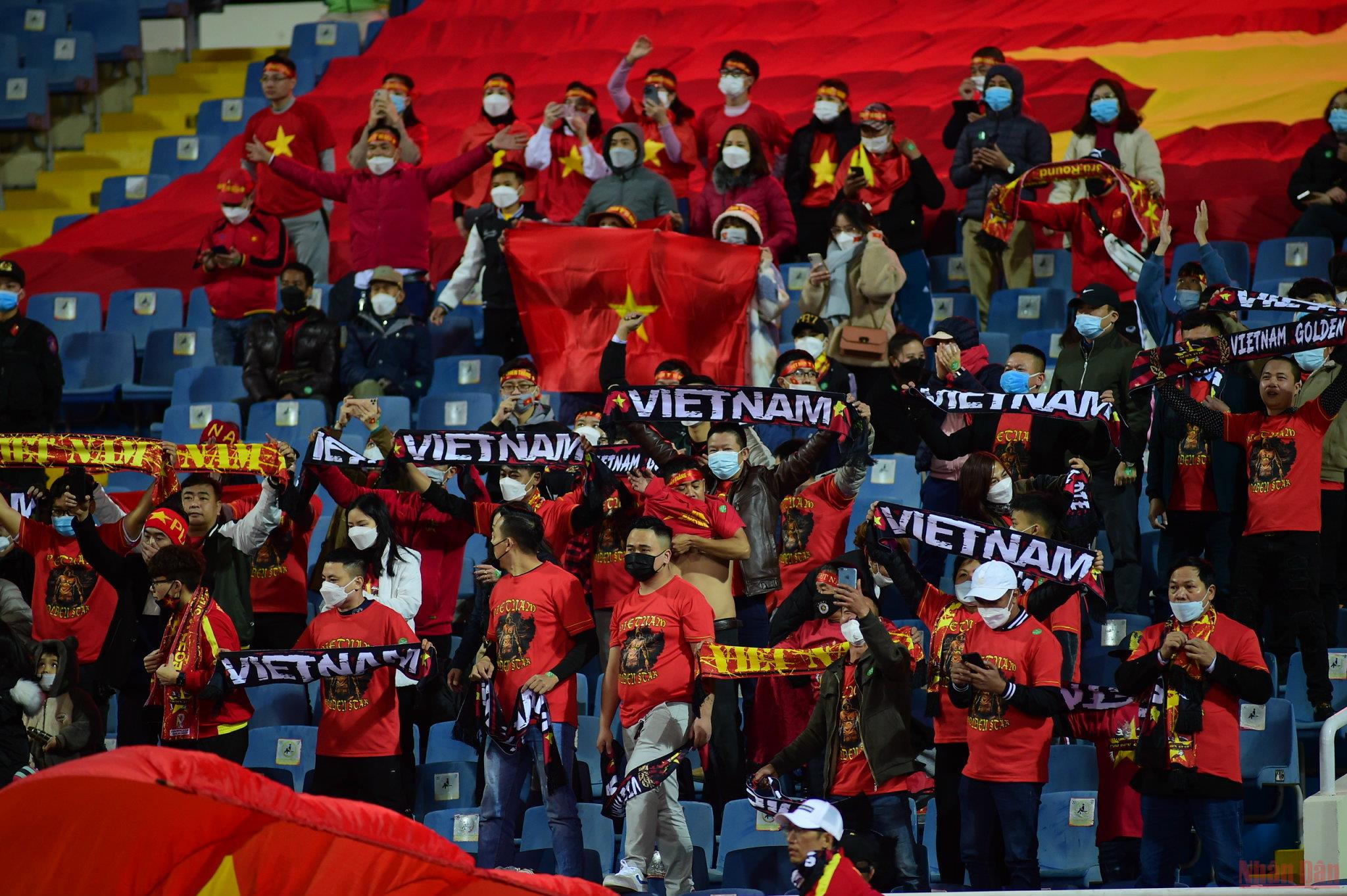 (Hết hiệp 1) Việt Nam 2-0 Trung Quốc: Tiến Linh nhân đôi cách biệt -0
