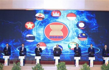 Thủ tướng Nguyễn Xuân Phúc chủ trì Lễ Khởi động Năm Chủ tịch ASEAN