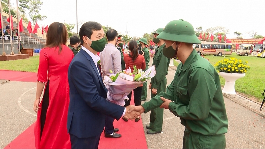 Thái Nguyên: Lễ giao nhận quân năm 2021 diễn ra trang trọng, ngắn gọn, an toàn