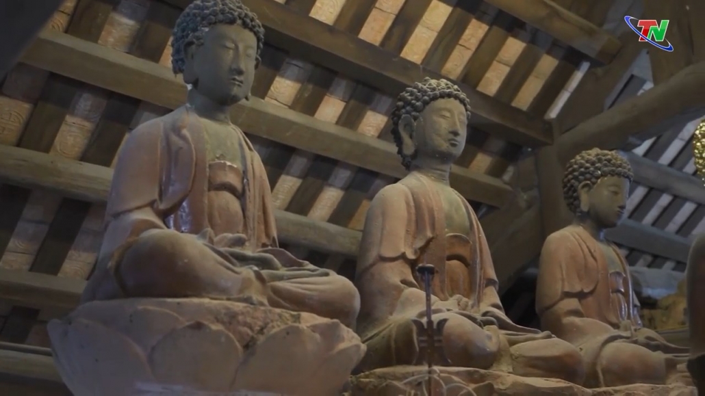 Phục chế tượng đất - nét độc đáo của chùa cổ ở Thái Nguyên