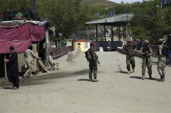 Đánh bom liều chết nhằm tại Afghanistan, ít nhất 40 người thương vong
