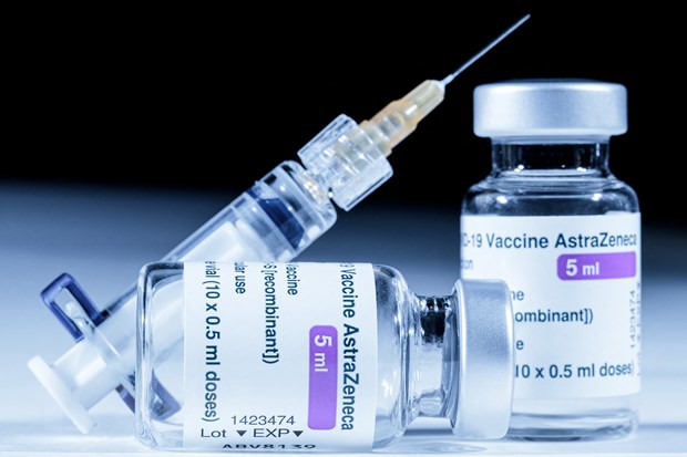 Chap nhan mua 30 trieu lieu vaccine AZD1222 do AstraZeneca san xuat hinh anh 1