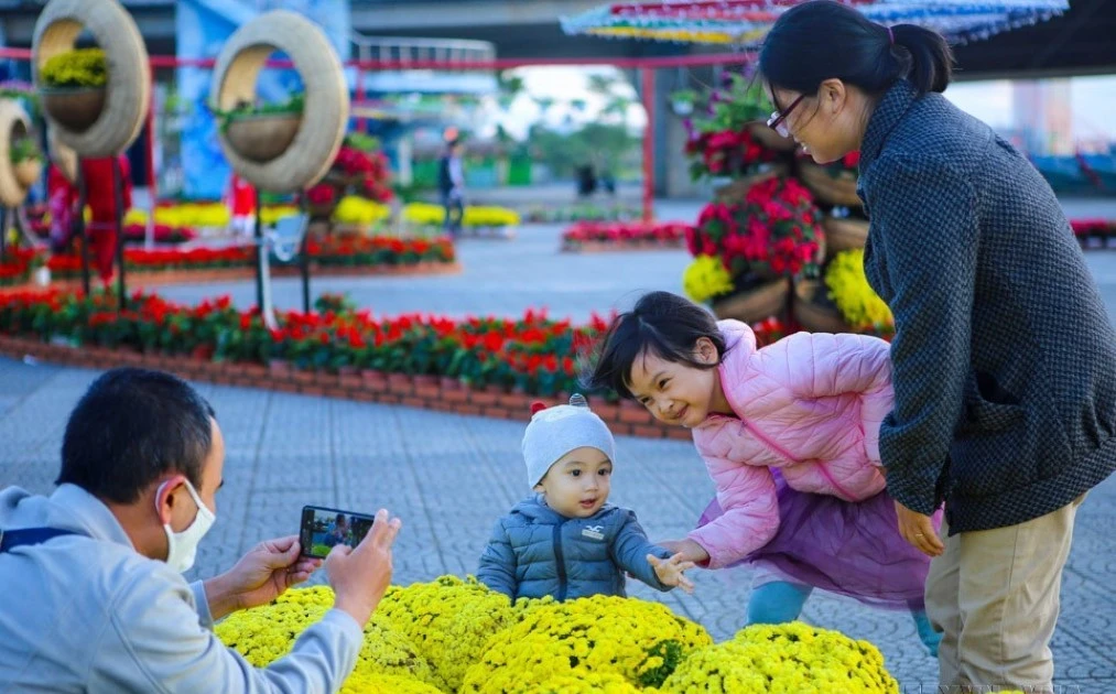 Ngày Gia đình Việt Nam 28/6: Đạo hiếu - tinh hoa văn hóa gia đình Việt