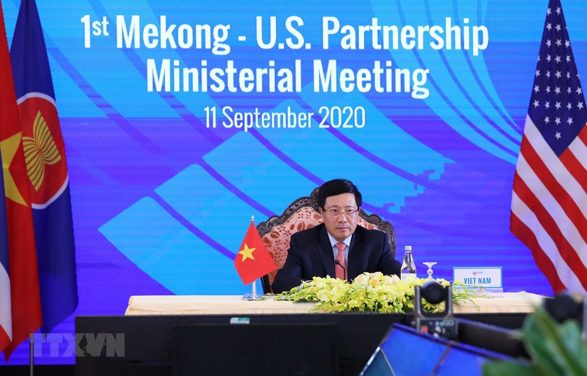 Phó Thủ tướng, Bộ trưởng Ngoại giao Phạm Bình Minh chủ trì Hội nghị Bộ trưởng Quan hệ đối tác Mekong-Mỹ lần thứ nhất. (Ảnh: Lâm Khánh/TTXVN)