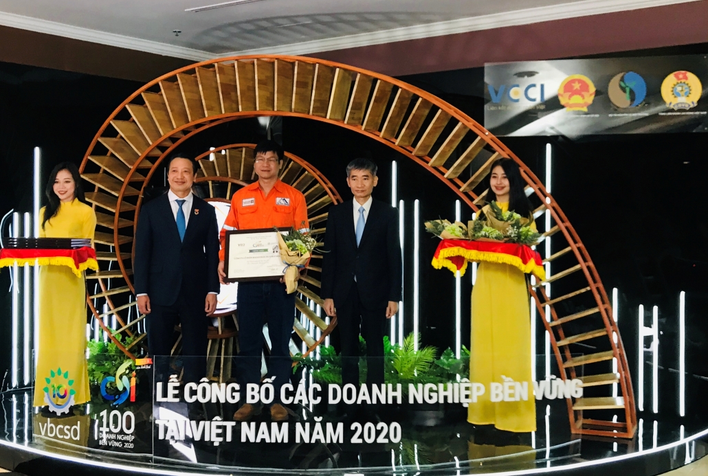 Masan High-Tech Materials nhận danh hiệu “Doanh nghiệp phát triển bền vững Việt Nam” 3 năm liên tiếp.
