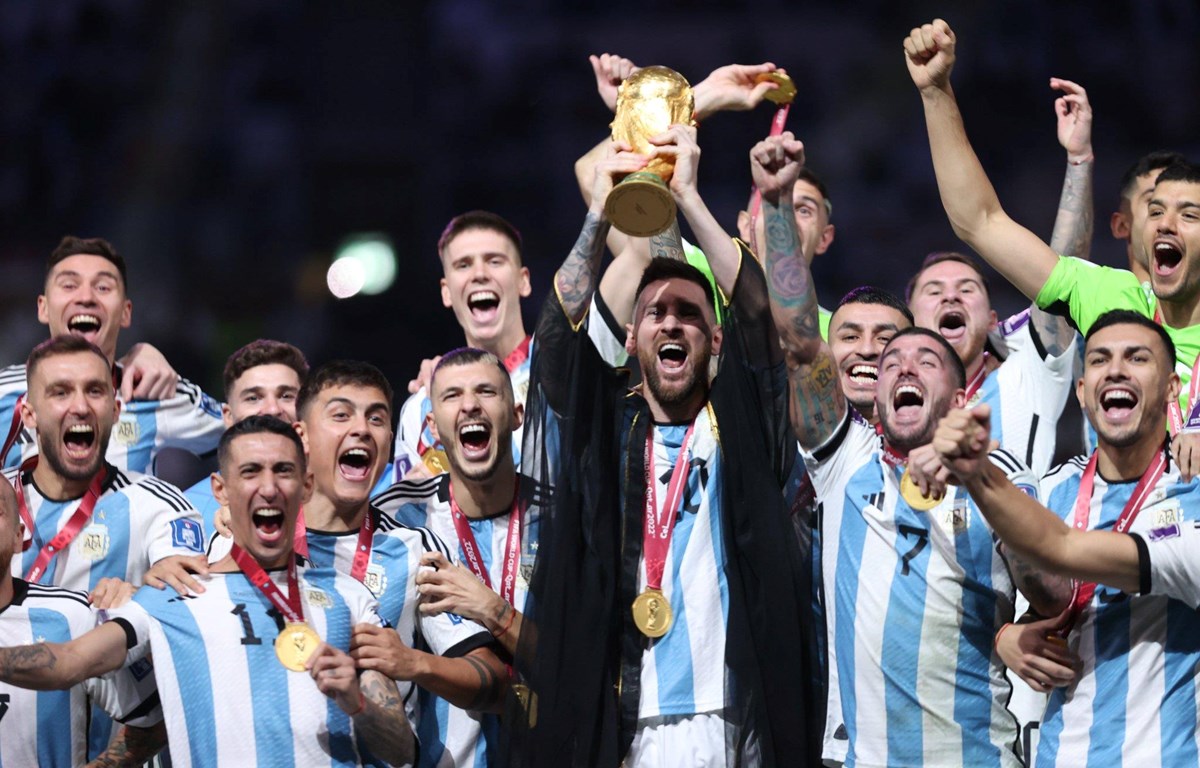 Argentina đăng quang chức vô địch lần thứ 3, Messi thỏa ước nguyện