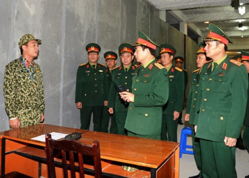 Tổng Tham mưu trưởng Phan Văn Giang làm việc tại Binh chủng Đặc công