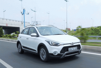 Hyundai tạm dừng nhập khẩu xe mới nguyên chiếc
