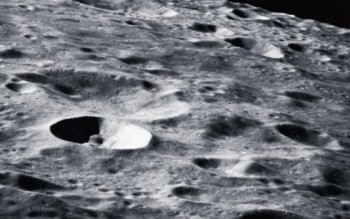 Bất ngờ: Mẫu đá trên Mặt Trăng có nguồn gốc từ Trái Đất