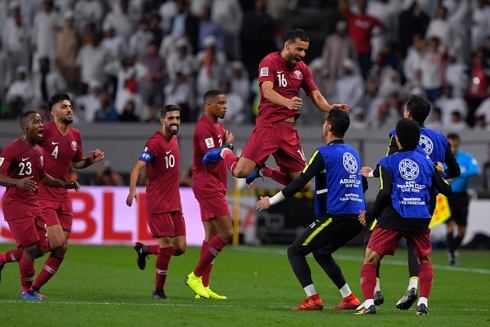 UAE 0-4 Qatar: Mưa bàn thắng ở Mohammed Bin Zayed