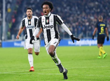 “Hàng thải” Chelsea lập siêu phẩm, Juventus quật ngã Inter
