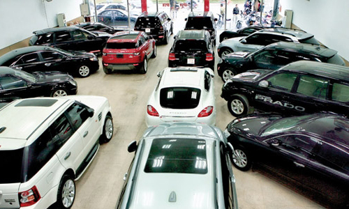 Ôtô con nhập khẩu tăng gấp 3 lần ngay khi thuế giảm