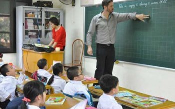 Hà Nội thanh tra lạm thu dạy ngoại ngữ liên kết ở các trường tiểu học