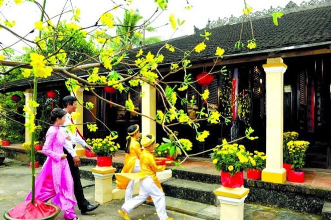 Xông đất đầu năm - phong tục đẹp và lâu đời của người dân Việt