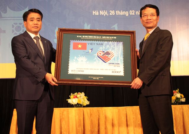 Phát hành bộ tem đặc biệt chào mừng Thượng đỉnh Mỹ - Triều lần 2 tại Hà Nội