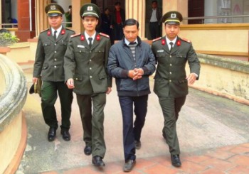 Vụ huyện ủy viên bị bắt: Lộ diện tin nhắn “vu khống” lãnh đạo huyện Quảng Xương