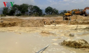 Bình Thuận: Chậm cấp phép các mỏ cát xây dựng do thủ tục nhiêu khê