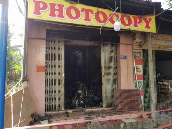 Cháy tiệm photocopy ở TPHCM, bé trai 2 tuổi tử vong