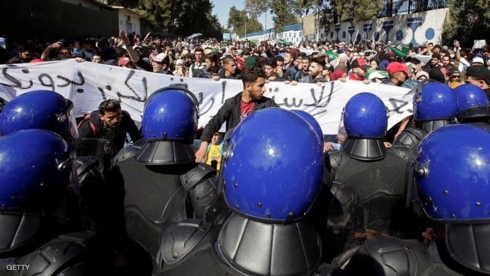 Phe đối lập Algeria tiếp tục phản đối ứng cử của Tổng thống Bouteflika