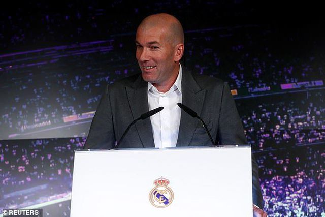 HLV Zidane bất ngờ trở lại dẫn dắt Real Madrid