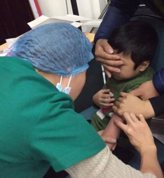 Mở rộng xét nghiệm, tìm thêm nhiều kí sinh trùng, sán cho 1000 trẻ Bắc Ninh