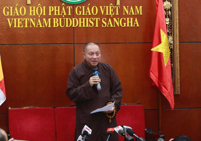 Giáo hội Phật giáo đề xuất tạm đình chỉ mọi chức vụ của trụ trì chùa Ba Vàng