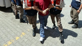 Thổ Nhĩ Kỳ ra lệnh giam giữ 70 quân nhân liên quan giáo sỹ Gulen