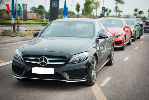 Hàng loạt xe hạng sang của Mercedes bị triệu hồi vì dính lỗi
