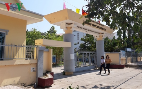 Bình Thuận hoãn thi học kỳ 2 môn Văn lớp 12 do lộ đề