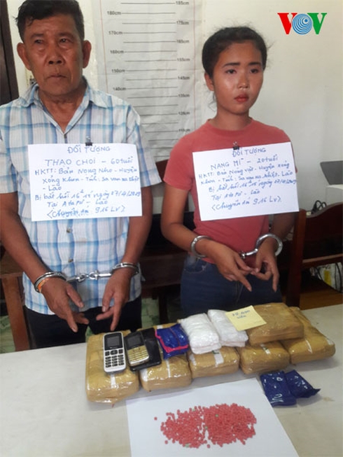 Biên phòng phối hợp công an Lào bắt gần 40 nghìn viên ma túy tổng hợp