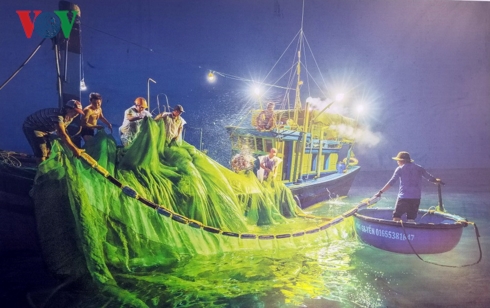 Triển lãm ảnh nghệ thuật về “Biển, đảo quê hương”