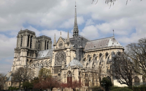 Tổng thống Pháp muốn xây dựng lại Nhà thờ Đức Bà Paris trong 5 năm