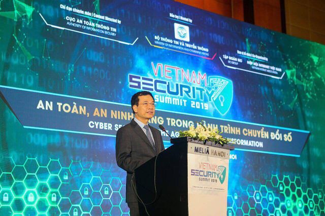 Bộ trưởng Nguyễn Mạnh Hùng: "Làm cho Internet an toàn hơn, tức là làm cho đất nước thịnh vượng hơn"