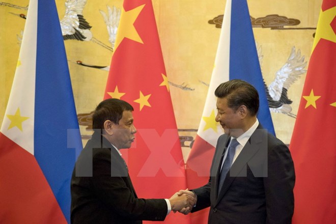 Trung Quốc-Philippines ký thỏa thuận cùng khai thác ở Biển Đông