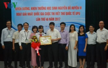 Đà Nẵng khen thưởng học sinh đoạt giải Nhất cuộc thi UPU