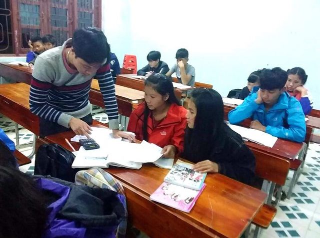 Quảng Bình: Đỗ tốt nghiệp 100% nhờ mô hình “Phòng học sáng đèn”