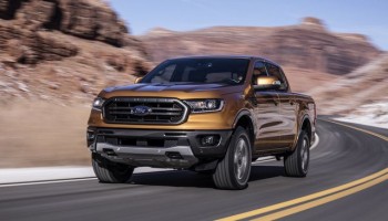 Ford triệu hồi xe Ranger và Fusion