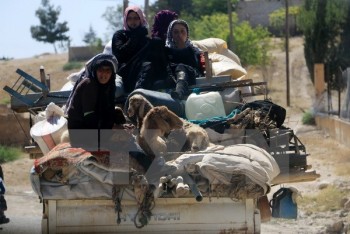 Liên quân do Mỹ đứng đầu không kích Raqqa, 7 dân thường thiệt mạng