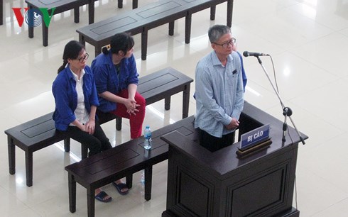 Em trai ông Đinh La Thăng được giảm án trong vụ tham ô tại PVP Land